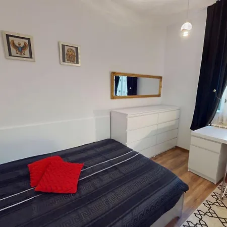A Lovely 2 Bedroom In The Heart Of